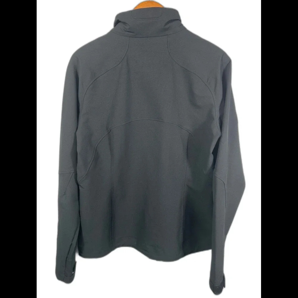 Patagonia Black Special Guide Jacket NWT Size Medium Outdoor Hiking Activewear